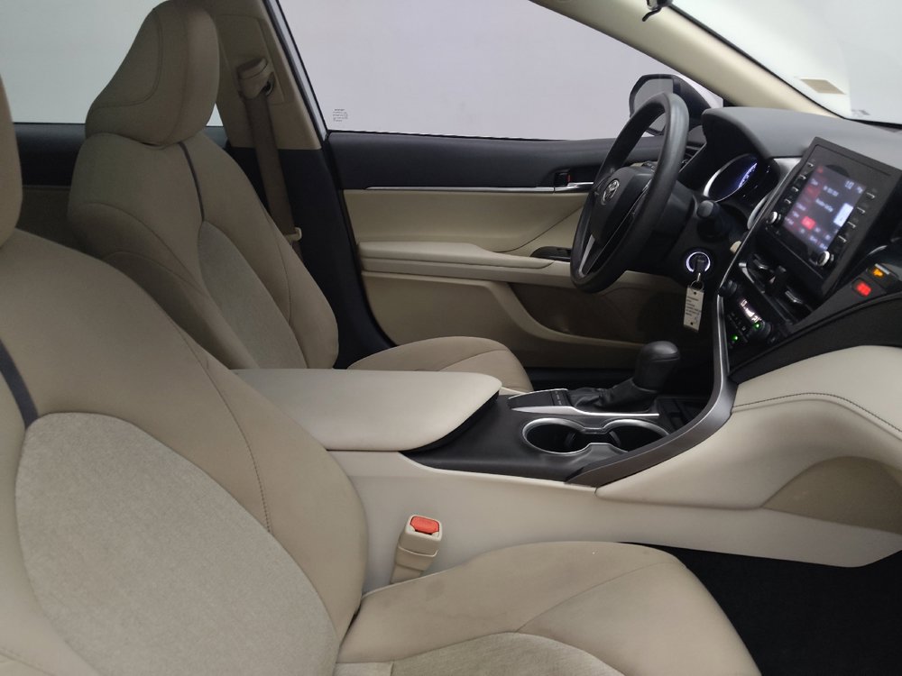 Used 2022 Toyota Camry LE FWD image 21