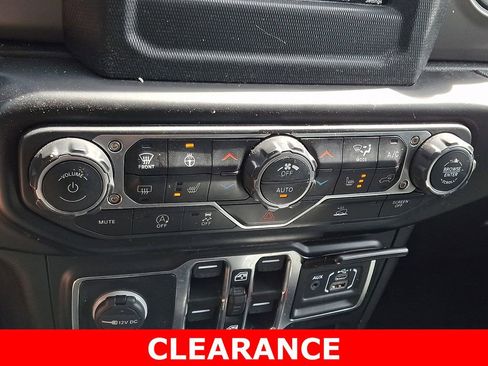 Used 2022 Jeep Wrangler Unlimited Sport AWD/4WD image 15