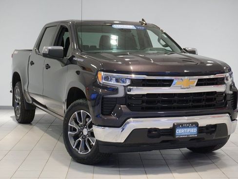 Certified 2024 Chevrolet Silverado 1500 LT image 2