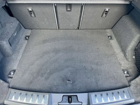 Certified 2024 Land Rover Range Rover Evoque Dynamic SE image 34