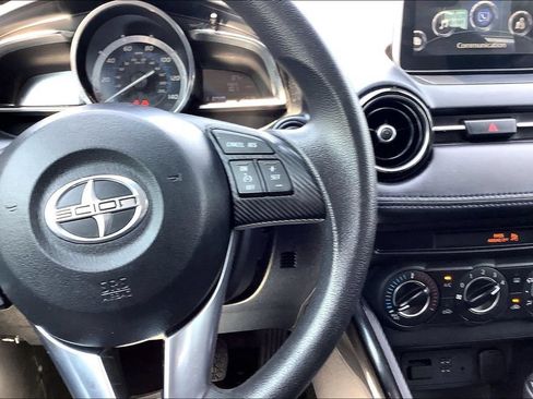 Used 2016 Scion iA FWD image 22