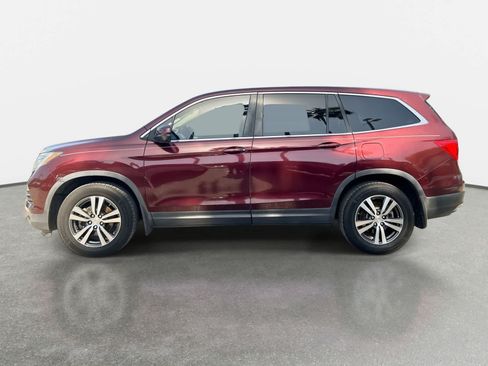 Used 2018 Honda Pilot EX image 4