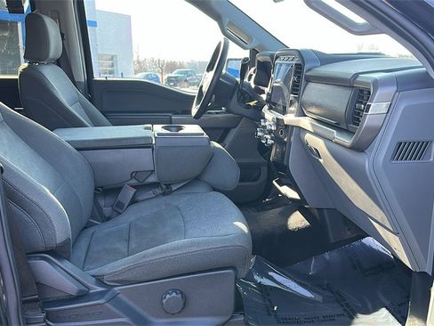 Used 2024 Ford F150 XLT image 29
