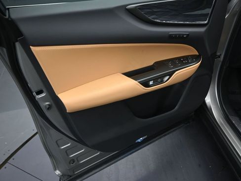 Used 2024 Lexus NX 250 FWD w/ Cold Area Package image 10