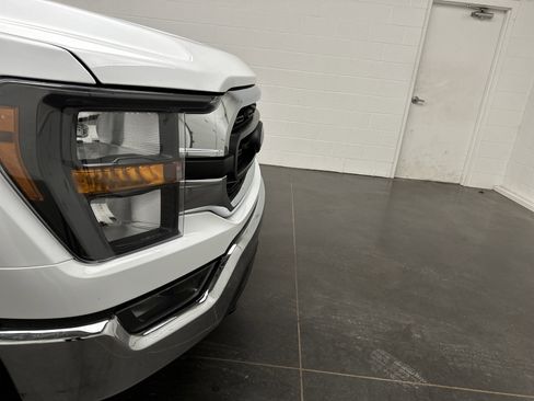 Used 2023 Ford F150 XLT image 2