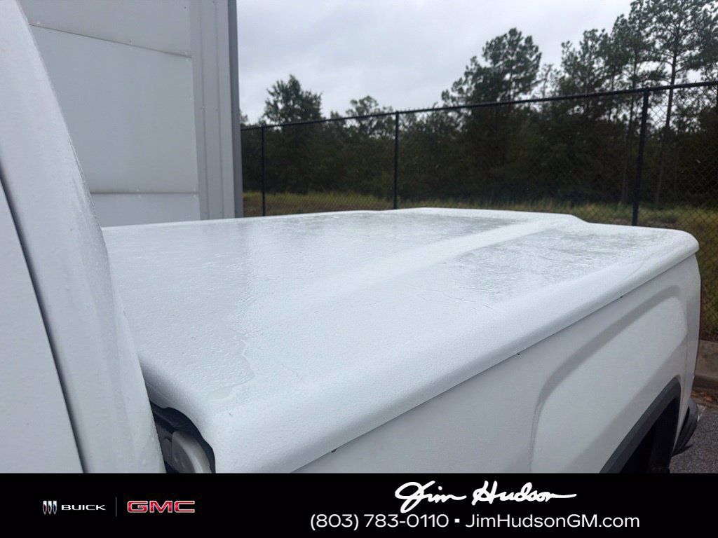 Used 2018 GMC Sierra 1500 SLT AWD/4WD image 6