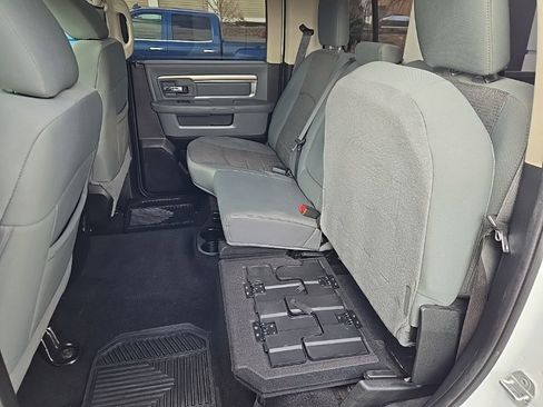 Used 2018 RAM 2500 Big Horn w/ Harvest Edition image 47