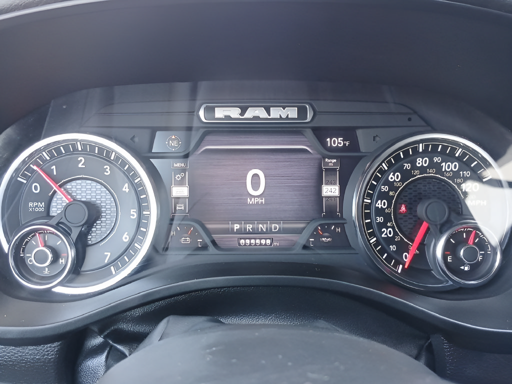 Used 2023 RAM 1500 Big Horn AWD/4WD image 14