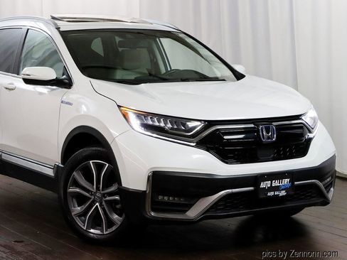 Used 2022 Honda CR-V Touring image 2