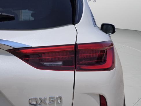 Used 2021 INFINITI QX50 Autograph w/ Accent Package FWD image 42