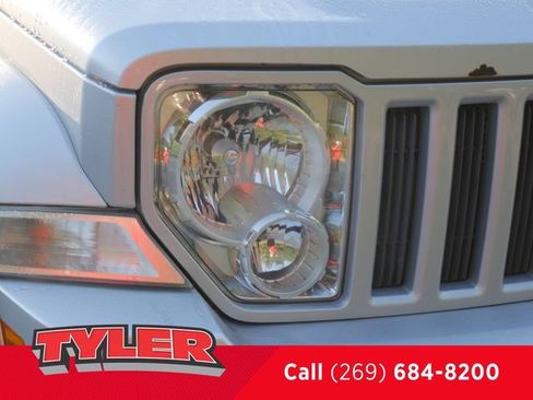 Used 2012 Jeep Liberty Sport w/ Popular Equipment Group AWD/4WD image 10