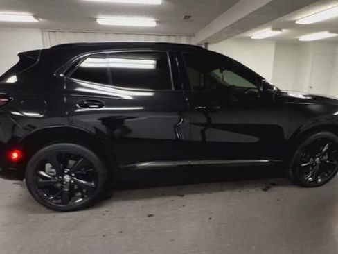 Certified 2022 Buick Envision Essence w/ Technology Package I image 9