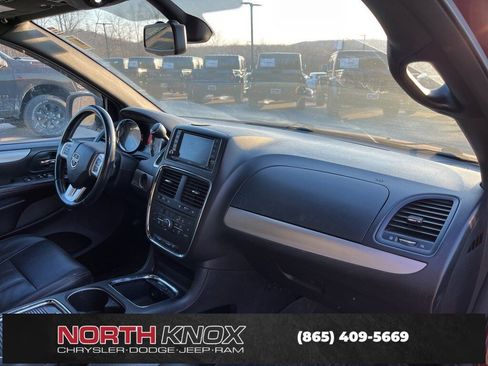 Used 2019 Dodge Grand Caravan GT image 10