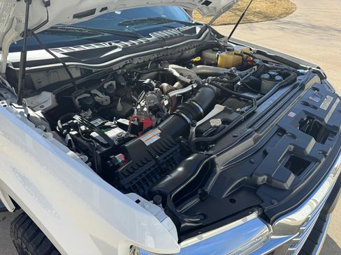 Used 2020 Ford F350 XLT image 23