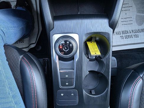 Used 2025 Ford Escape ST-Line image 22