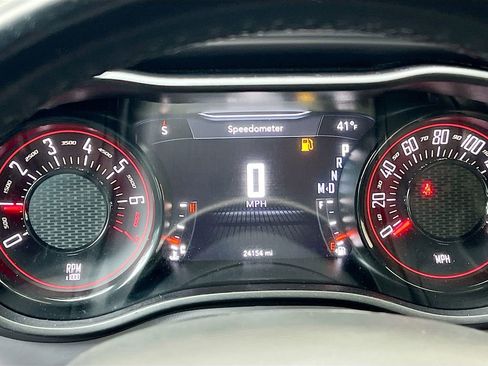 Used 2023 Dodge Challenger SXT w/ Plus Package image 10