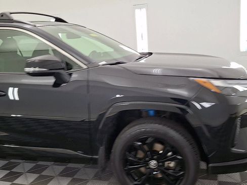 Certified 2023 Toyota RAV4 SE w/ Convenience Package AWD/4WD image 6