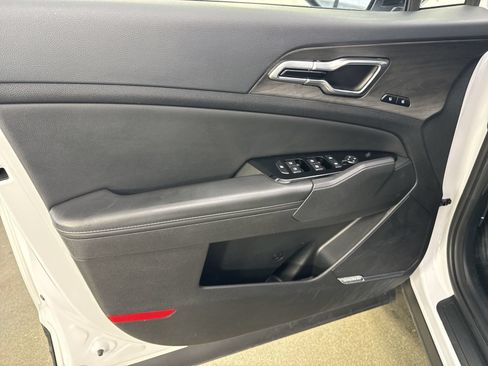 Used 2025 Kia Sportage X-Pro AWD/4WD image 20