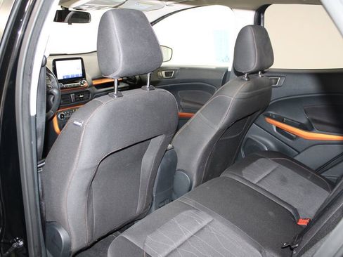 Used 2021 Ford EcoSport SE w/ SE Convenience Package image 24