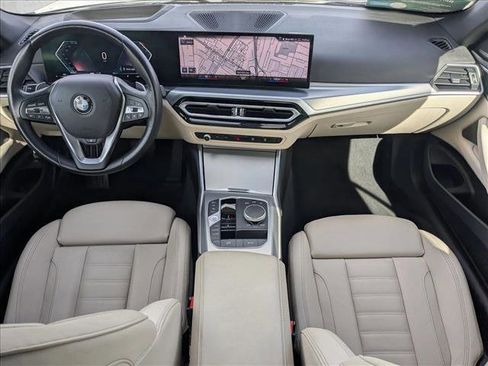 Certified 2024 BMW 430i xDrive Convertible w/ Premium Package image 17