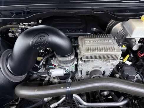 Used 2022 RAM 1500 Big Horn AWD/4WD image 16