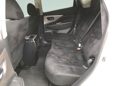 Used 2019 Nissan Murano SV AWD/4WD image 9