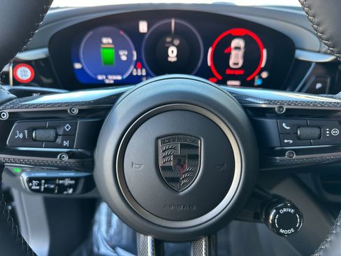 New 2025 Porsche Macan Turbo Electric image 28