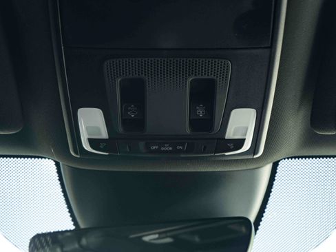 Used 2024 Honda Pilot TrailSport image 36