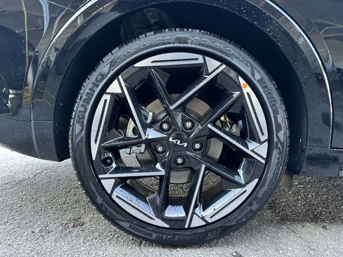 New 2026 Kia K4 GT-Line FWD image 11