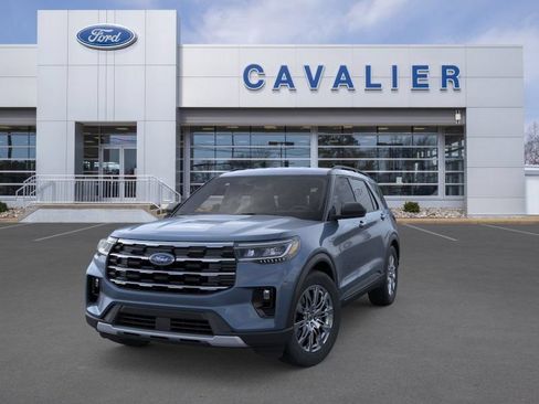 Used 2026 Ford Explorer Active w/ Active Comfort Package AWD/4WD image 2