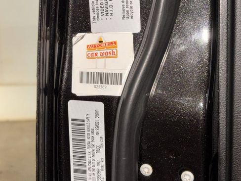 Used 2015 RAM 1500 Sport w/ Convenience Group image 37