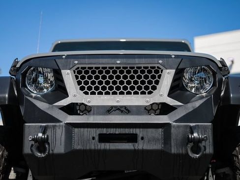 Used 2022 Jeep Wrangler Unlimited Sport AWD/4WD image 8