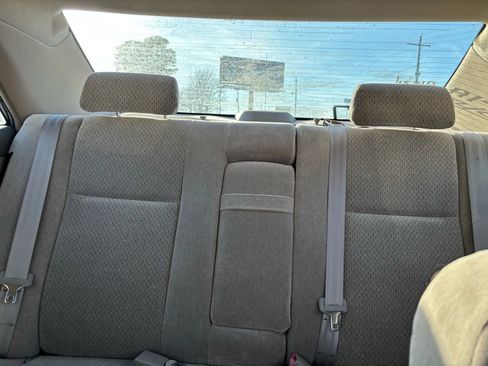 Used 2002 Toyota Camry LE image 11