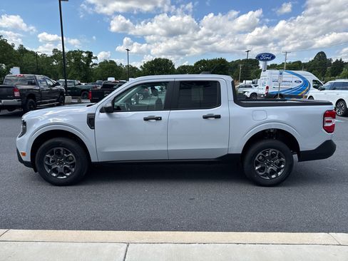 New 2026 Ford Maverick XLT w/ Equipment Group 301A AWD/4WD image 11