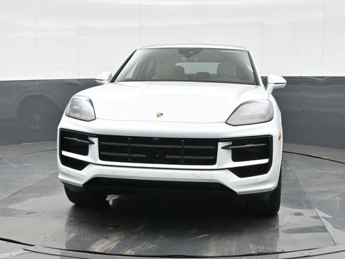 New 2026 Porsche Cayenne S image 12