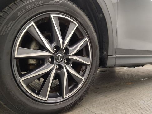 Used 2018 MAZDA CX-5 Touring image 31