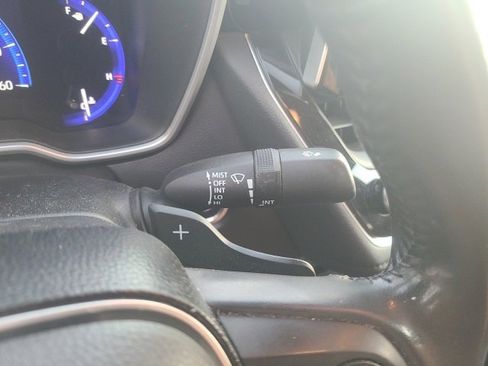 Used 2020 Toyota Corolla XSE image 23