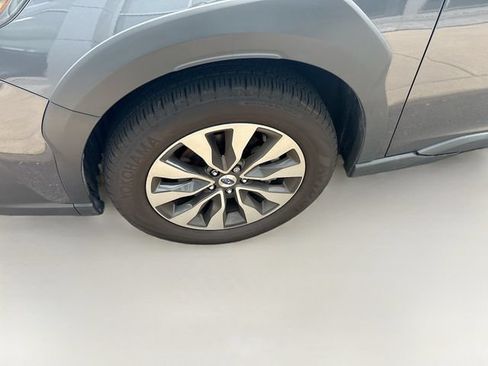 Certified 2024 Subaru Outback Limited XT AWD/4WD image 5
