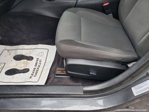 Used 2017 Dodge Charger SE w/ Popular Equipment Group image 14