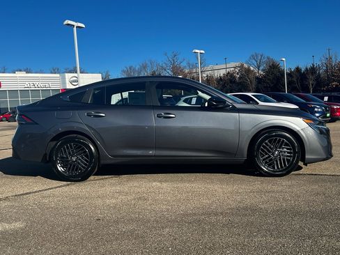 New 2026 Nissan Sentra SV w/ SV Convenience Package image 4