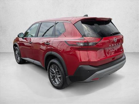Used 2023 Nissan Rogue S AWD/4WD image 8