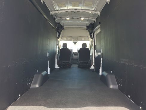 New 2026 Ford Transit 250 148 High Roof Extended image 9