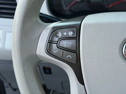 Used 2011 Toyota Sienna LE image 34