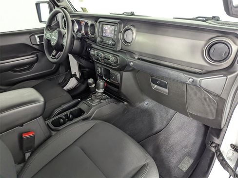 Used 2021 Jeep Gladiator Sport w/ Trailer Tow Package image 33