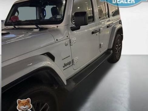 Used 2024 Jeep Wrangler Sahara w/ Technology Group image 2