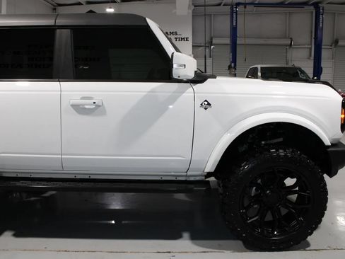 Used 2021 Ford Bronco Outer Banks AWD/4WD image 25