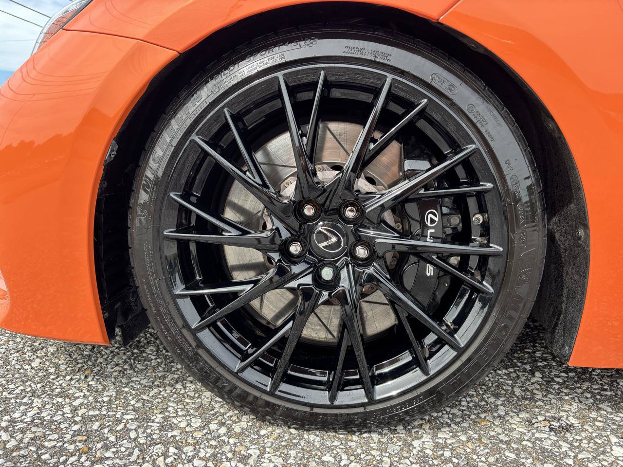 Used 2015 Lexus RC F w/ Performance Package RWD image 47