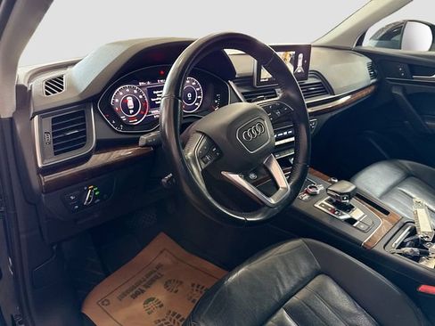 Used 2018 Audi Q5 2.0T Premium AWD/4WD image 10