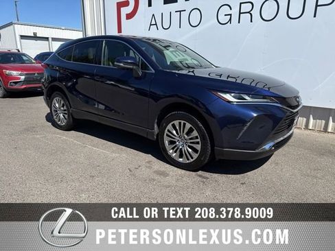 Used 2022 Toyota Venza Limited AWD/4WD image 2