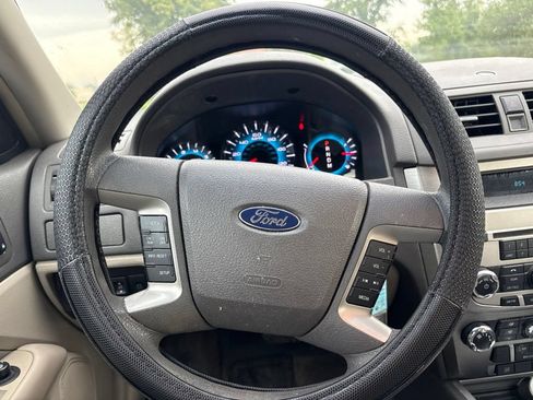 Used 2012 Ford Fusion SE FWD image 19